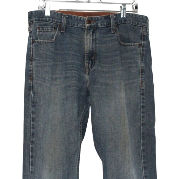 Levi's Authentic Signature Vintage Straight Jeans See Measurements Med Wash - Picture 2 of 8